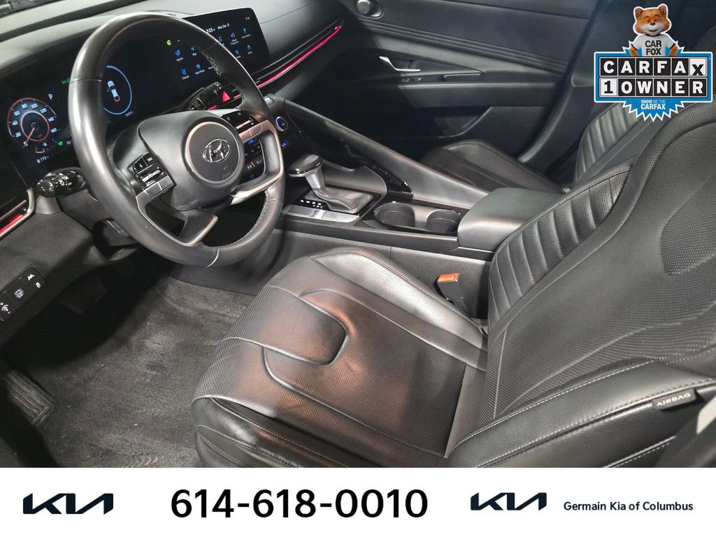 Used 2023 Hyundai Elantra Limited w/ Cargo Package image 17