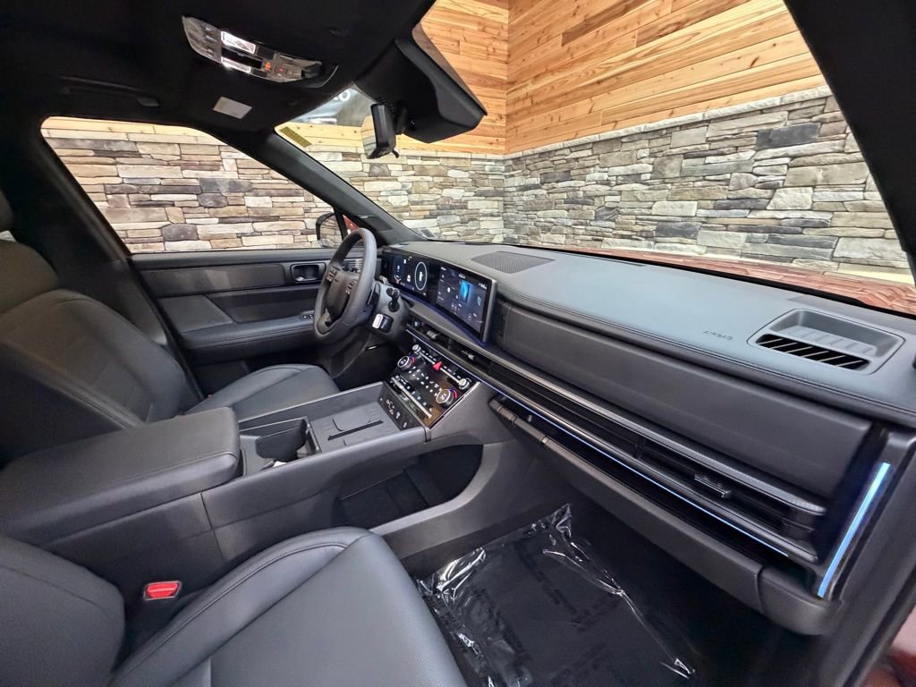 Certified 2025 Hyundai Santa Fe Calligraphy image 13