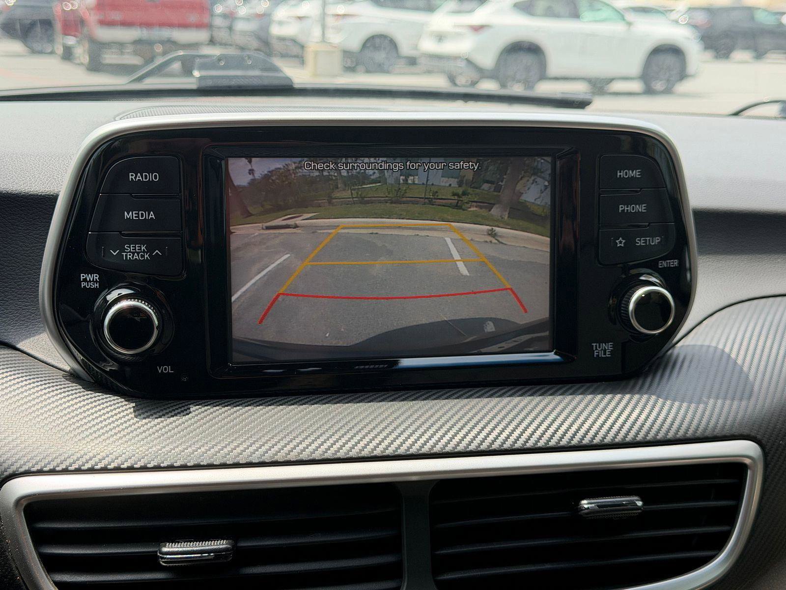 Used 2021 Hyundai Tucson SE FWD image 2
