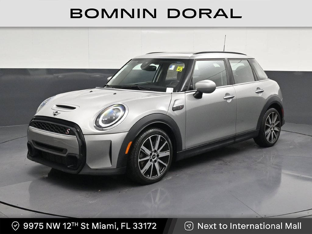 Used 2024 MINI Cooper S w/ Signature Upholstery Package FWD image 1