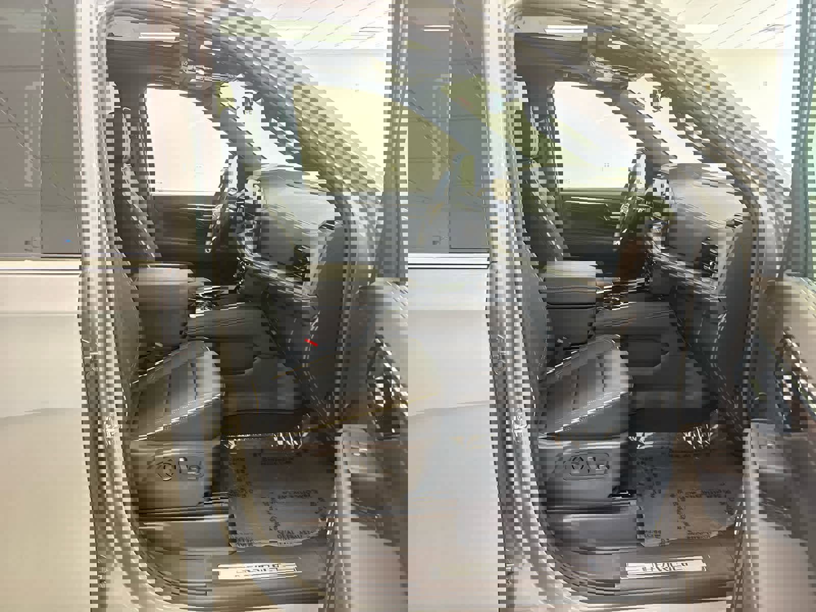 New 2025 Chevrolet Tahoe Premier image 17