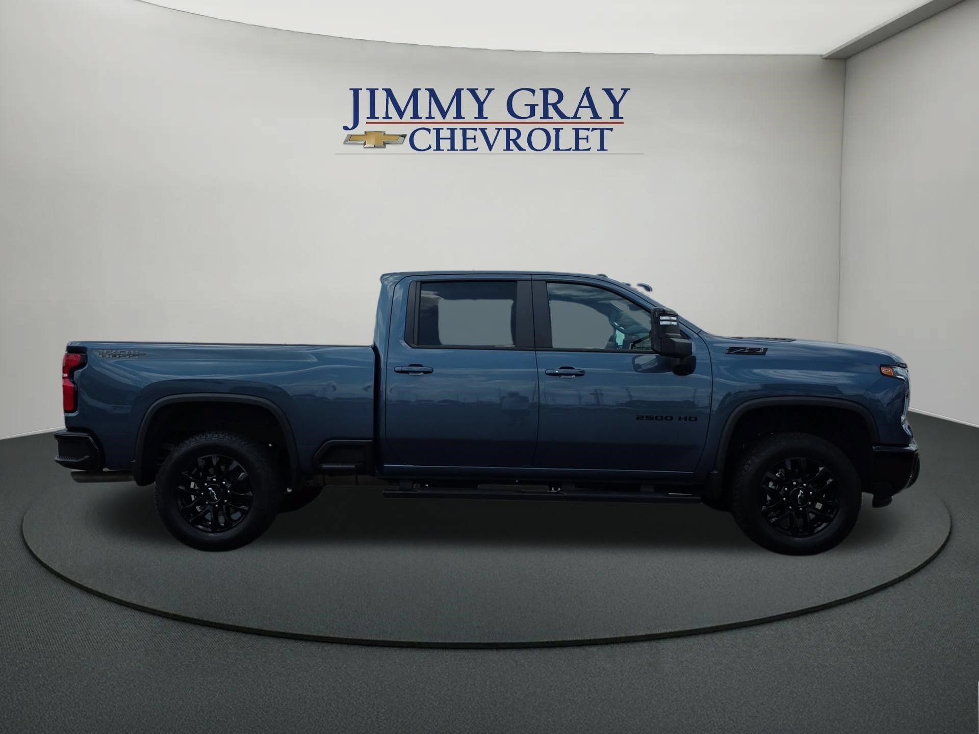 Used 2025 Chevrolet Silverado 2500 LT w/ Trail Boss Package AWD/4WD image 6