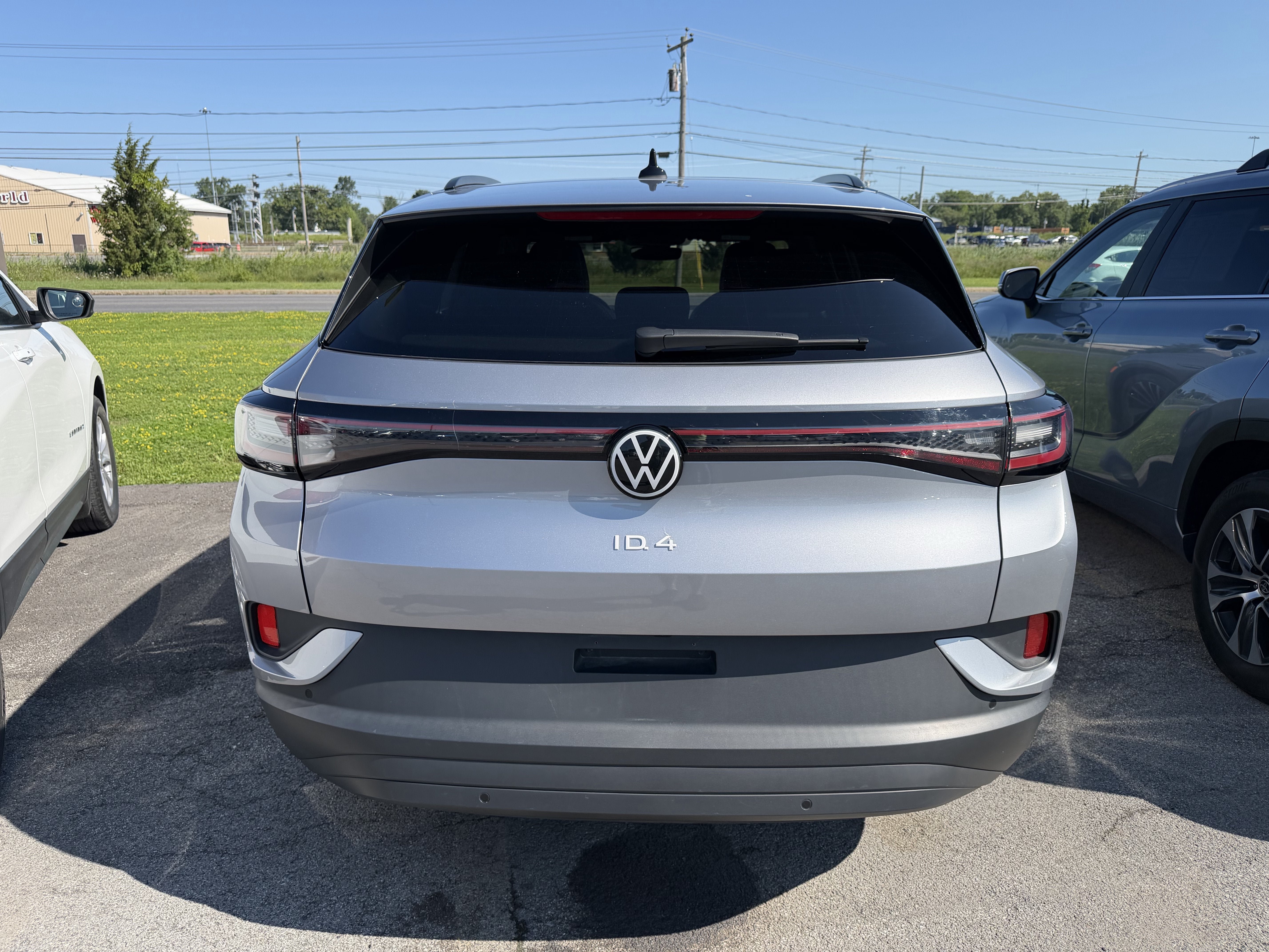 Used 2024 Volkswagen ID.4 S RWD image 6