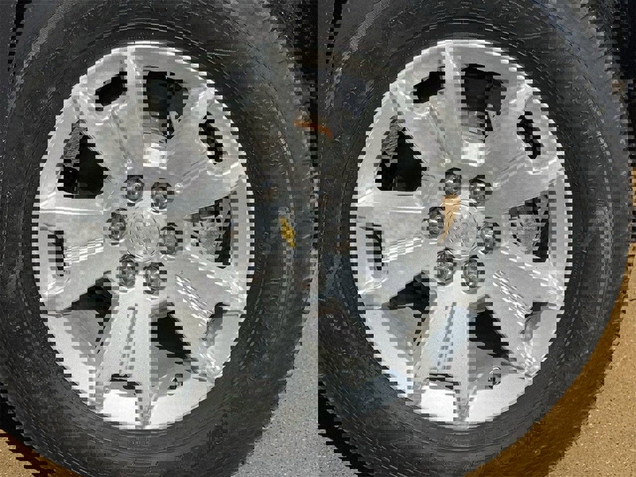 Used 2019 Chevrolet Colorado LT image 9