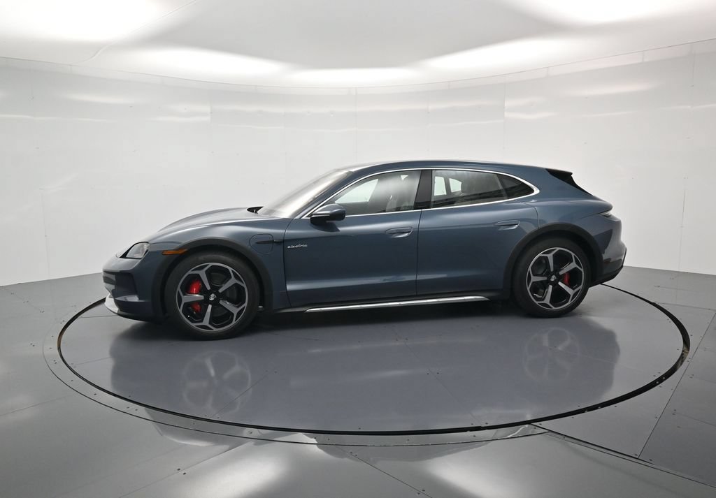 New 2026 Porsche Taycan 4S AWD/4WD image 2