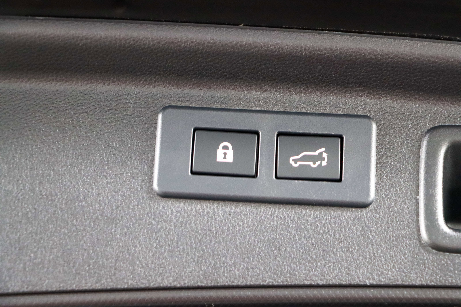 Used 2021 Subaru Forester Premium AWD/4WD image 30