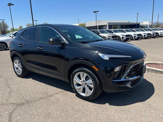 Used 2025 Buick Encore GX Preferred FWD image 1