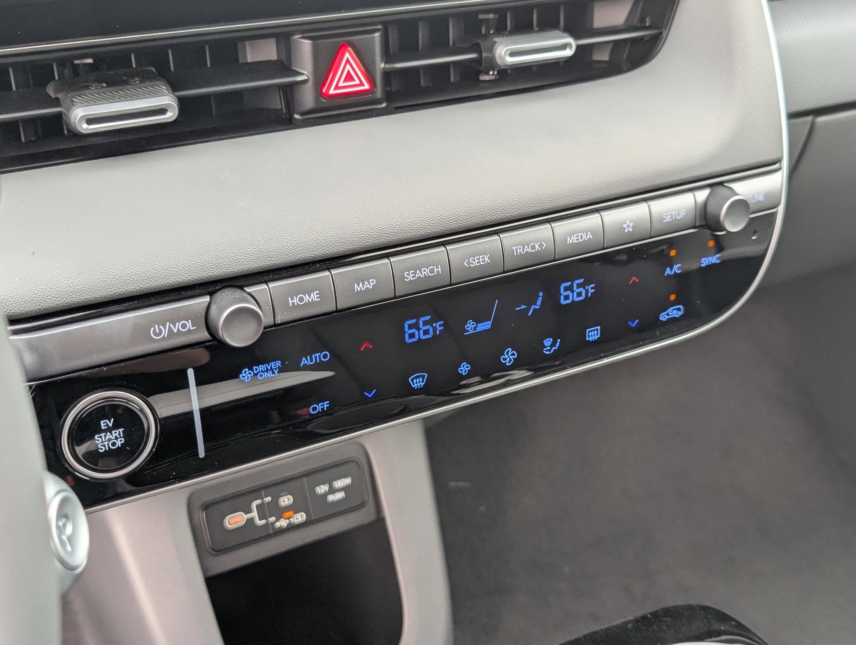 New 2025 Hyundai Ioniq 5 SEL image 29