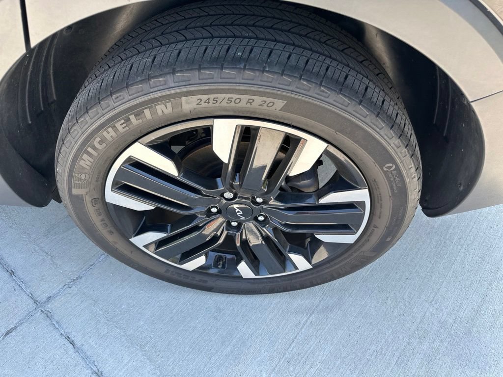 Used 2023 Kia Telluride SX Prestige AWD/4WD image 46