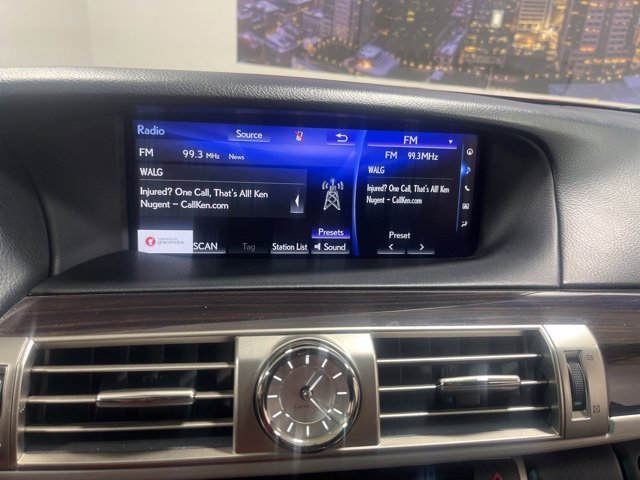 Used 2016 Lexus LS 460 460 w/ Comfort Package image 18