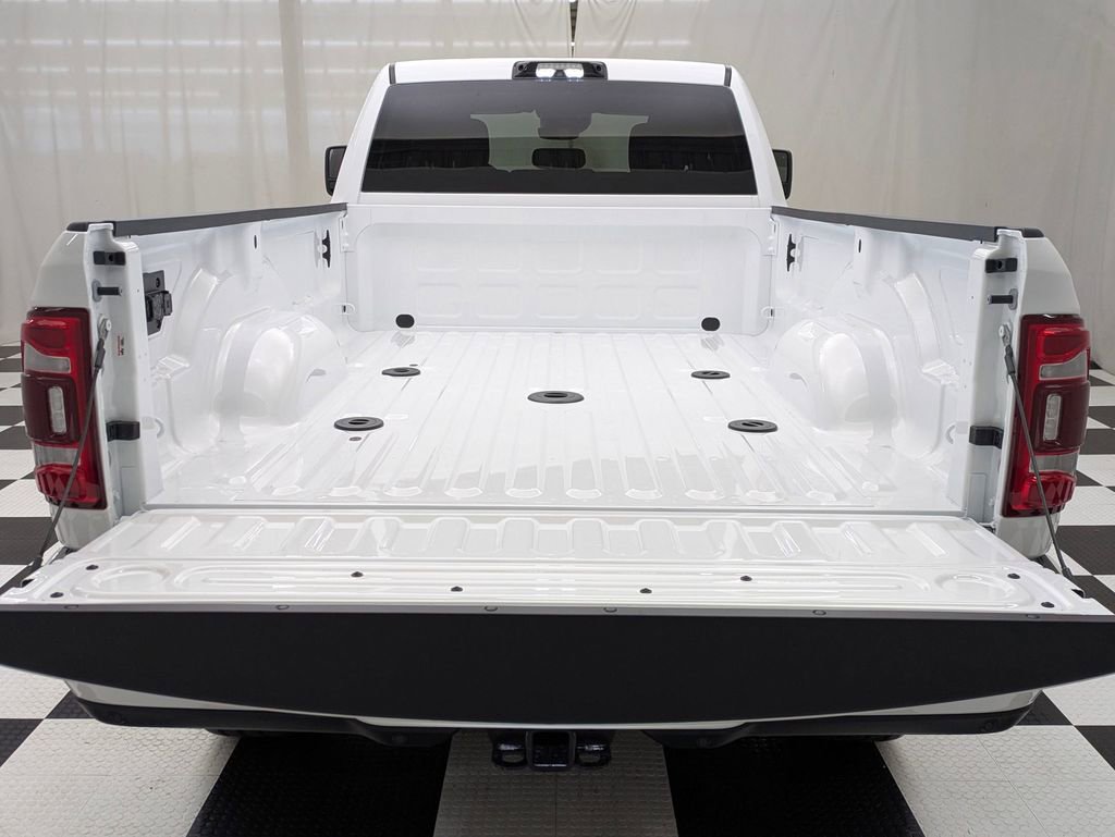 New 2024 RAM 2500 Big Horn w/ Safety Group image 8
