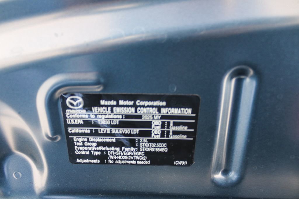 Used 2025 MAZDA CX-50 2.5 Hybrid w/ Premium Plus Pkg image 28