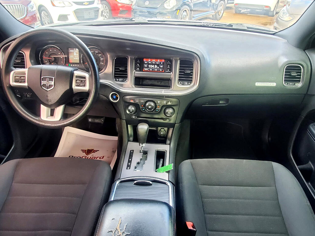 Used 2011 Dodge Charger SE RWD image 11