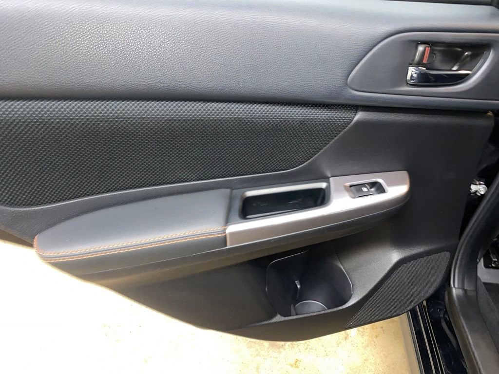 Used 2016 Subaru Crosstrek 2.0i Premium w/ Popular Package #2 image 28