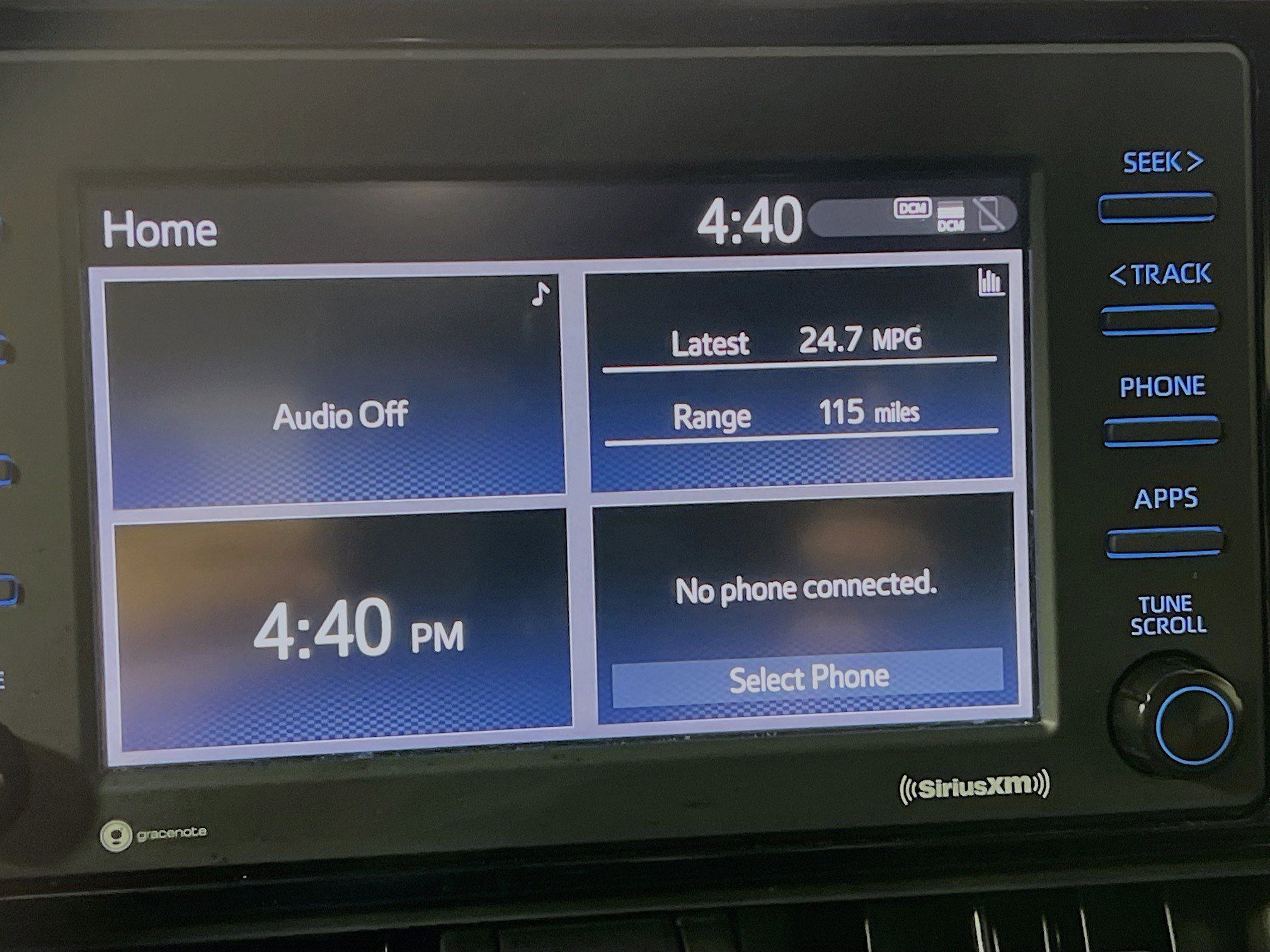 Used 2022 Toyota RAV4 XLE image 27