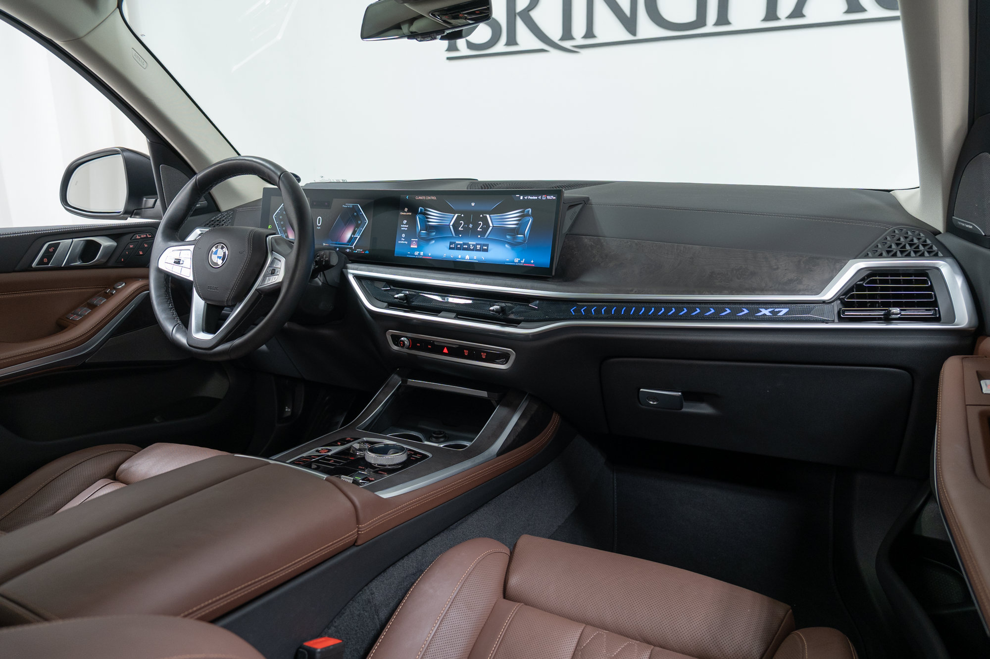 Used 2024 BMW X7 xDrive40i w/ Executive Package AWD/4WD image 14