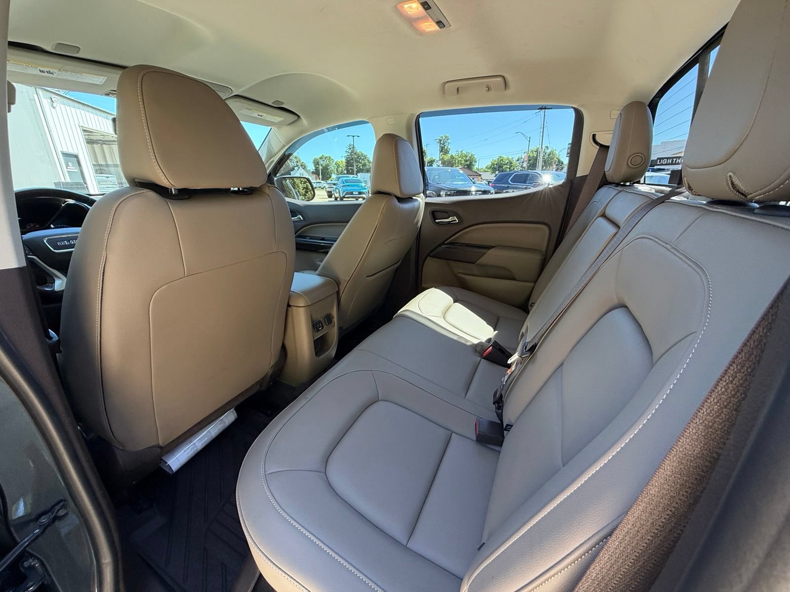 Used 2019 GMC Canyon SLT w/ Driver Alert Package AWD/4WD image 24