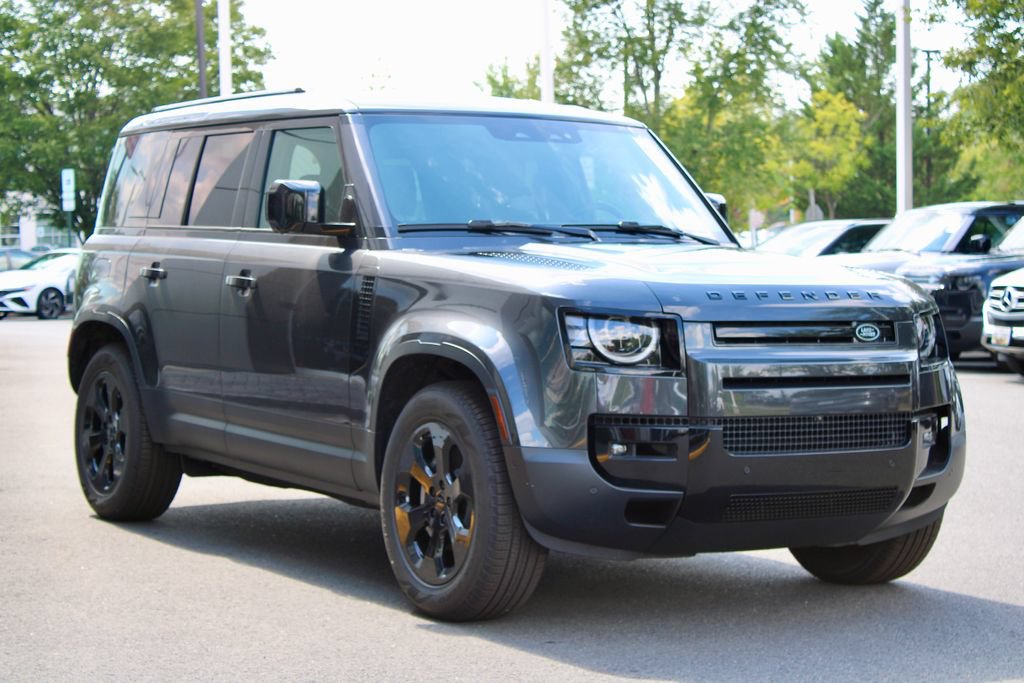 New 2026 Land Rover Defender 110 S AWD/4WD image 2