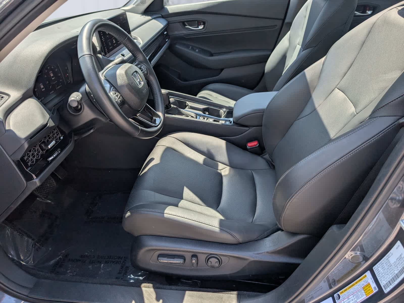 Used 2025 Honda Accord EX-L image 14
