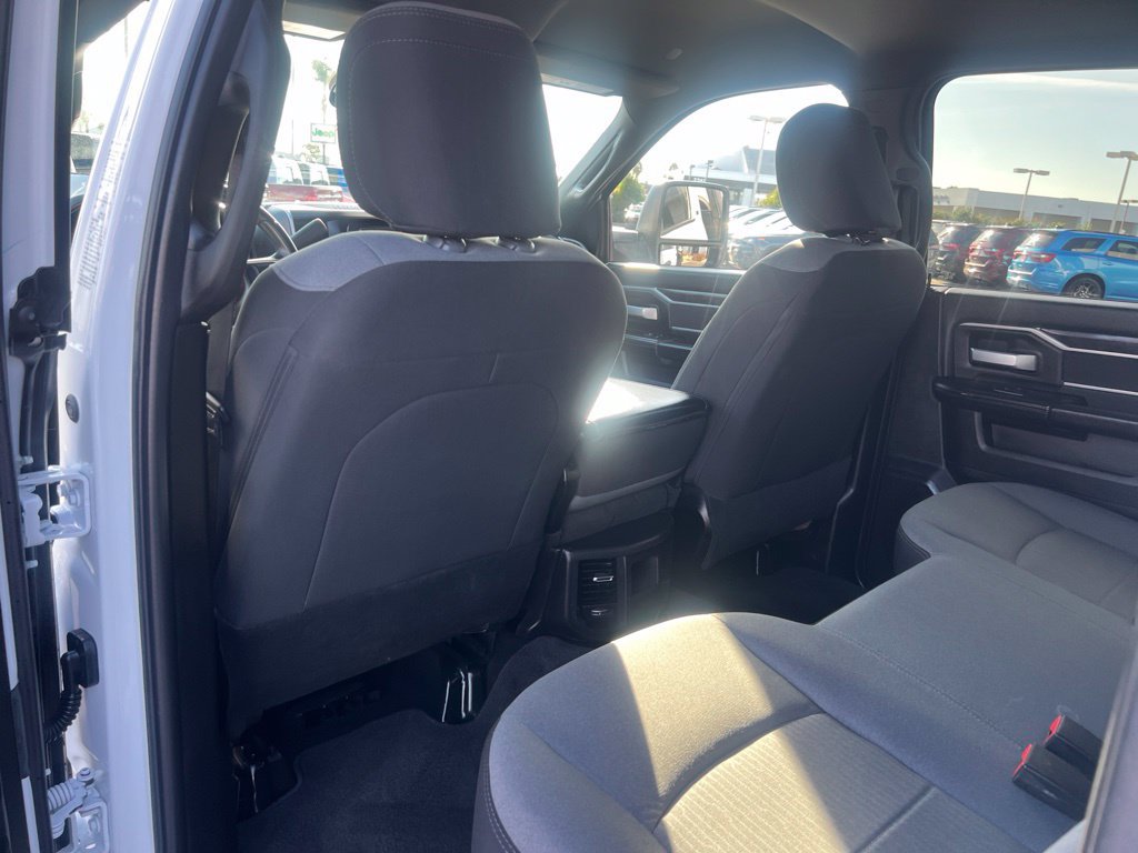 Used 2024 RAM 3500 SLT w/ Quick Order Package 2YG SLT AWD/4WD image 29