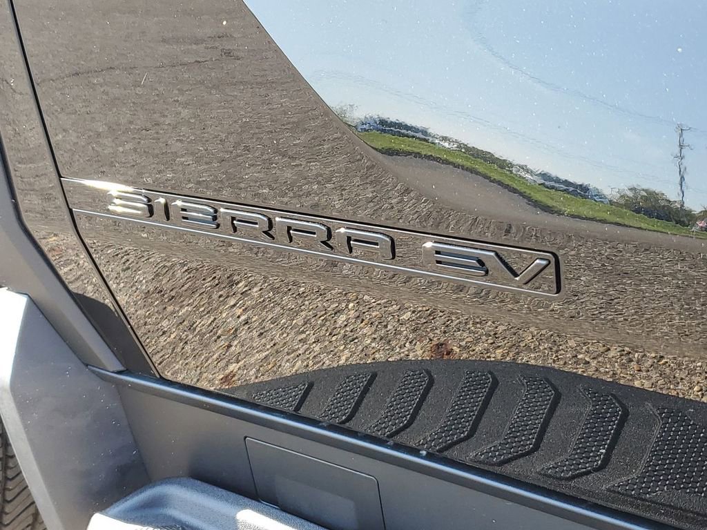 New 2026 GMC Sierra EV Elevation w/ Premium Package image 31