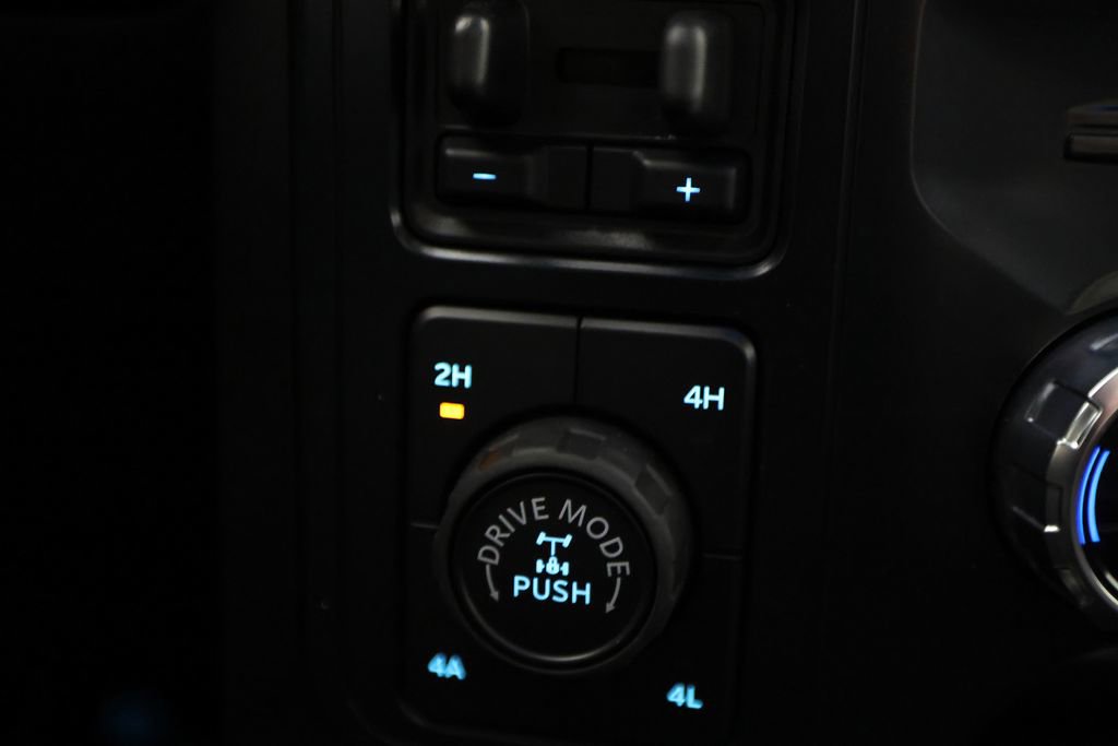Used 2025 Ford F150 Raptor AWD/4WD image 26