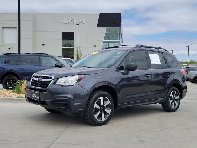 Used 2017 Subaru Forester 2.5i w/ Alloy Wheel Package AWD/4WD image 1
