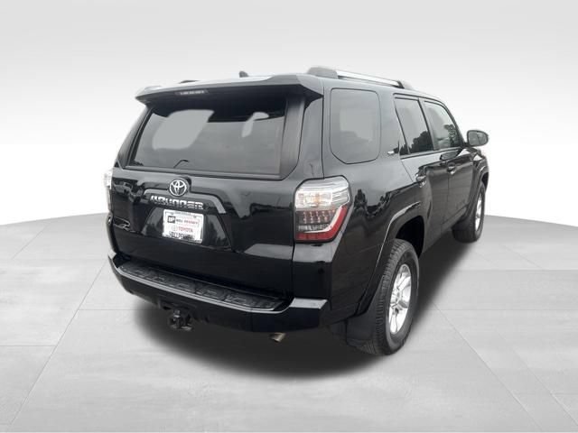 Used 2022 Toyota 4Runner SR5 RWD image 5