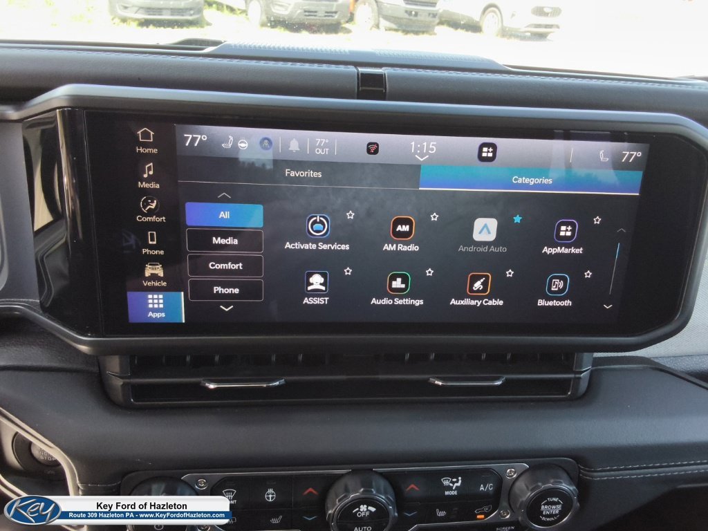 Used 2025 Jeep Wrangler Unlimited Sahara AWD/4WD image 35