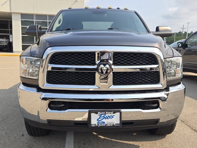 Used 2018 RAM 2500 Tradesman w/ Chrome Appearance Group AWD/4WD image 2
