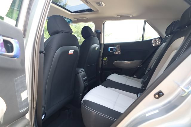 New 2026 Hyundai Venue SEL FWD image 23