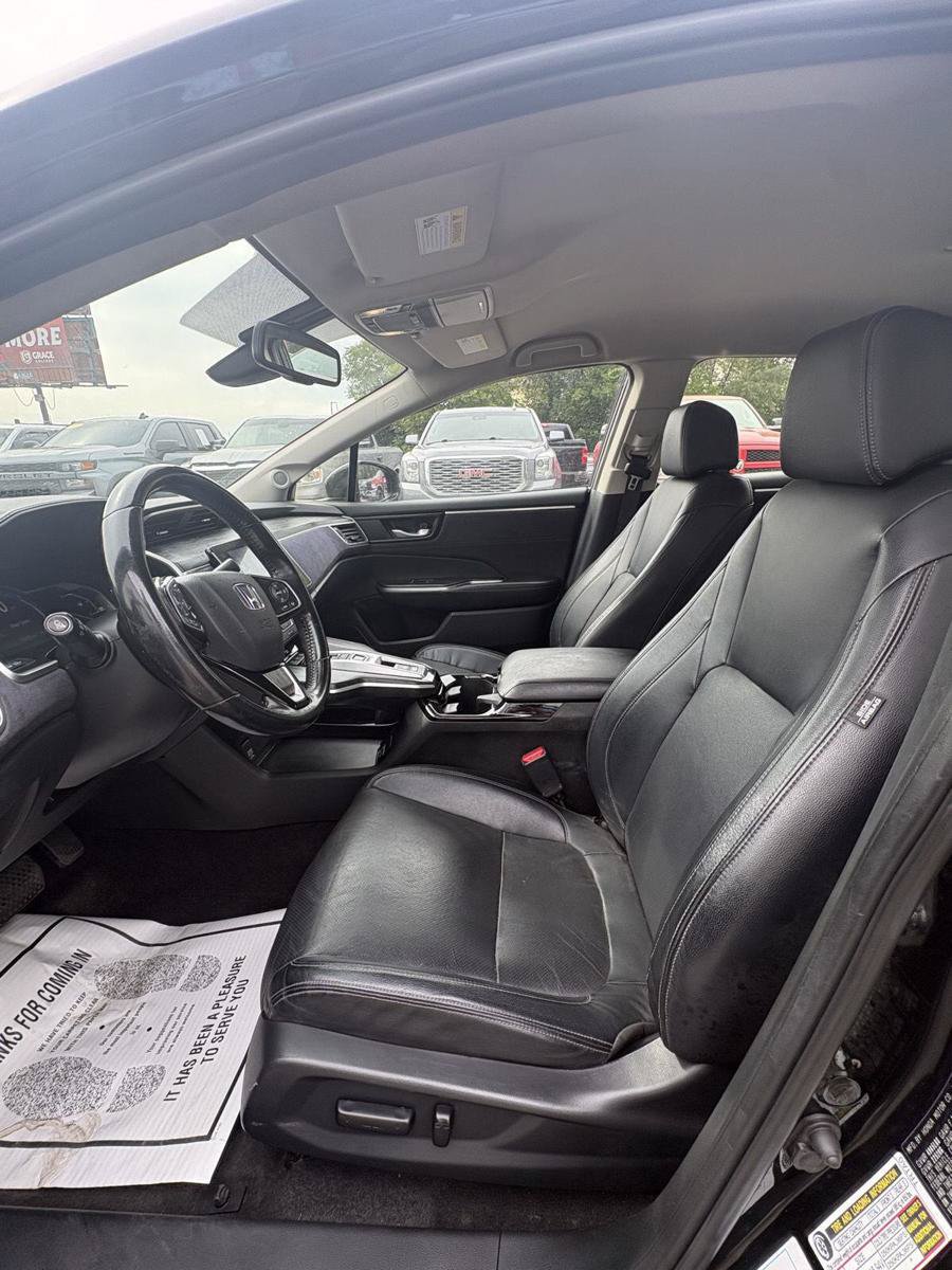 Used 2018 Honda Clarity Touring image 5