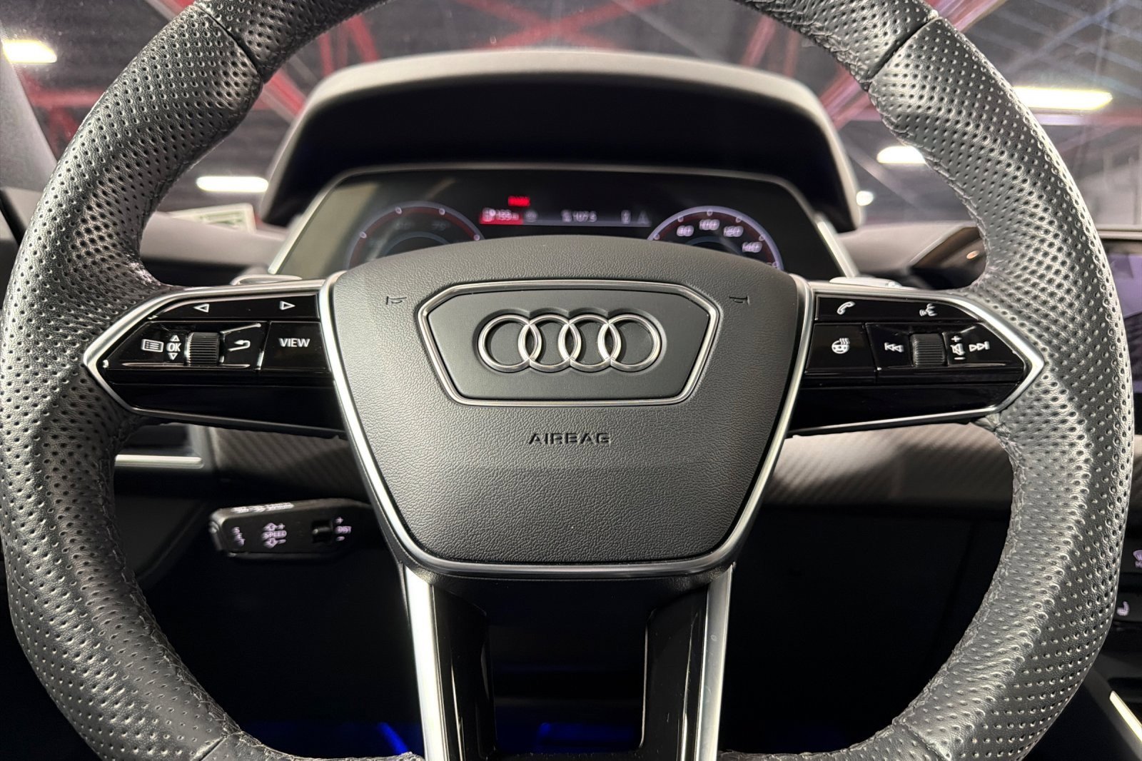 Used 2024 Audi e-tron GT Premium Plus image 22