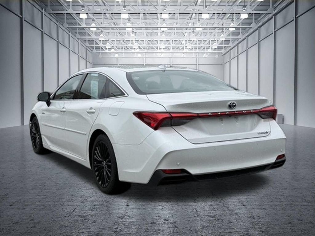 Used 2021 Toyota Avalon Limited w/ Advanced Safety Package FWD image 22