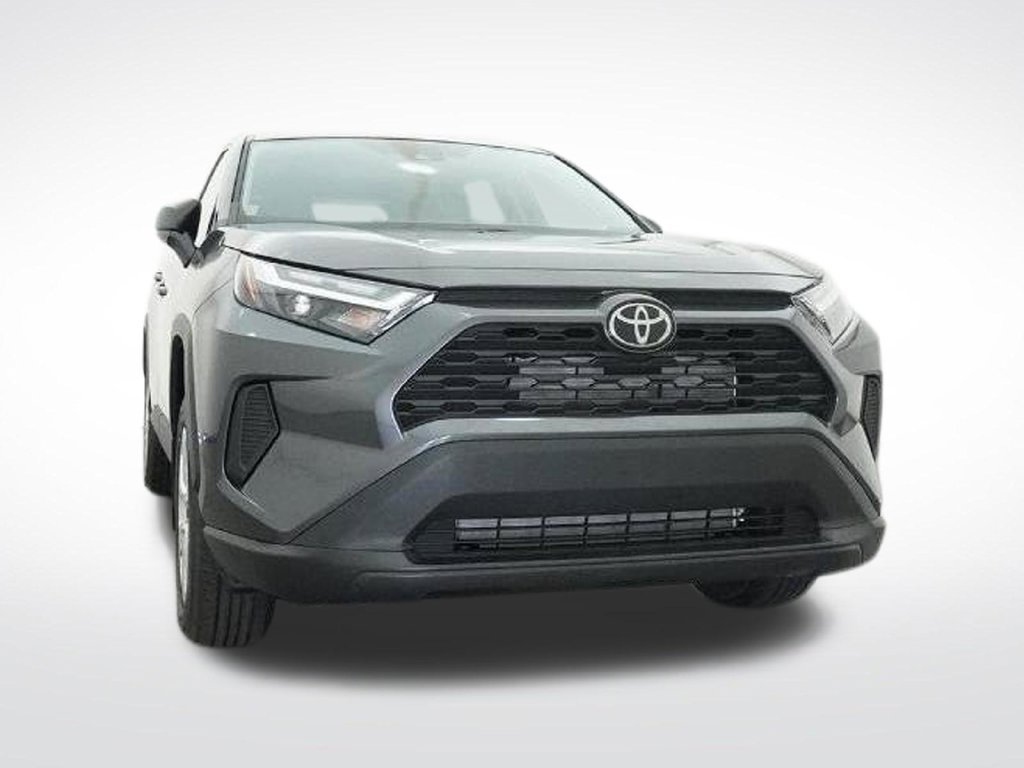 Used 2025 Toyota RAV4 LE FWD image 34