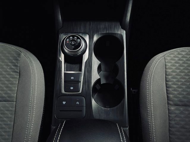 Used 2022 Ford Escape SE image 28