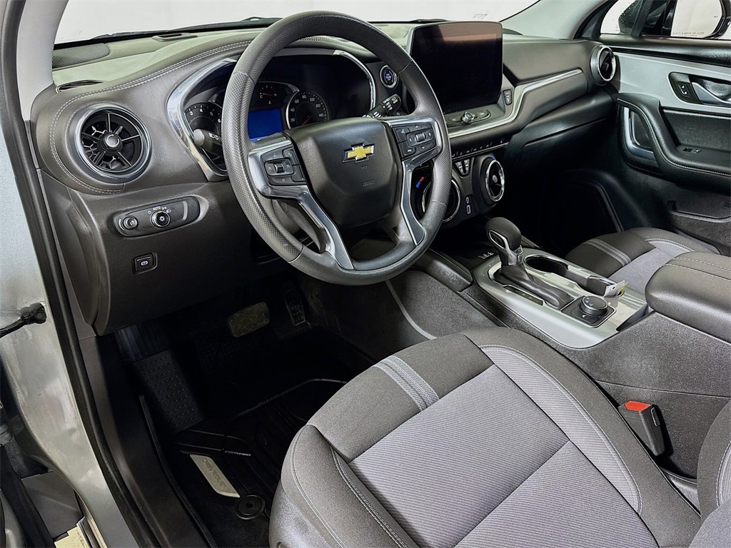 Certified 2023 Chevrolet Blazer LT w/ Convenience Package image 7