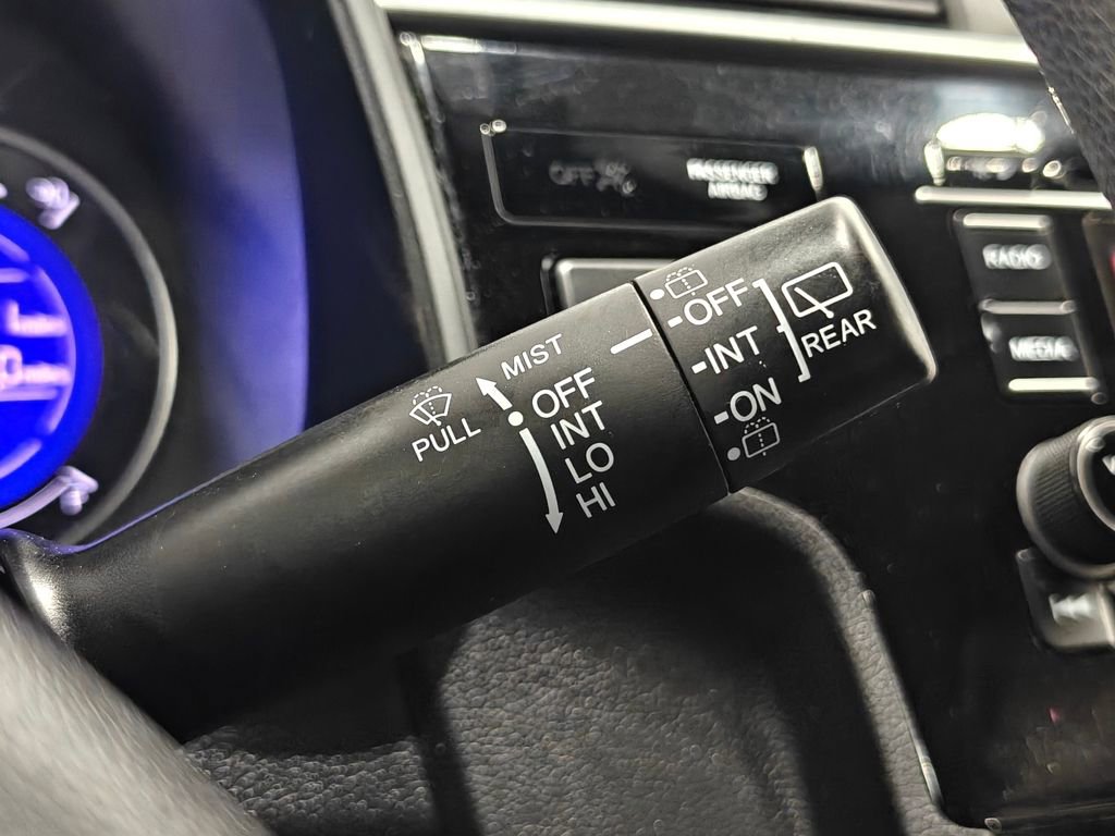 Used 2019 Honda Fit LX image 31