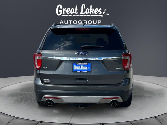 Used 2016 Ford Explorer XLT w/ Equipment Group 202A AWD/4WD image 4