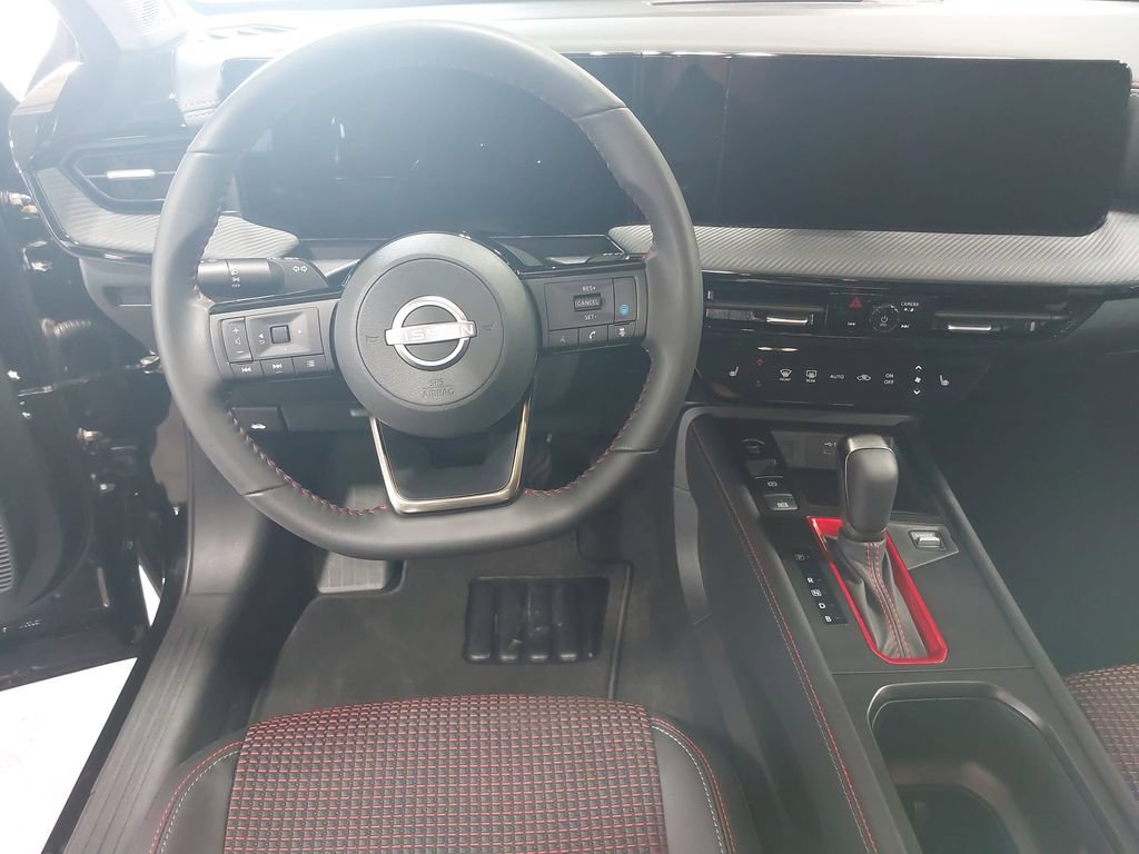 Certified 2026 Nissan Kicks SR w/ Cold Weather Package AWD/4WD image 15