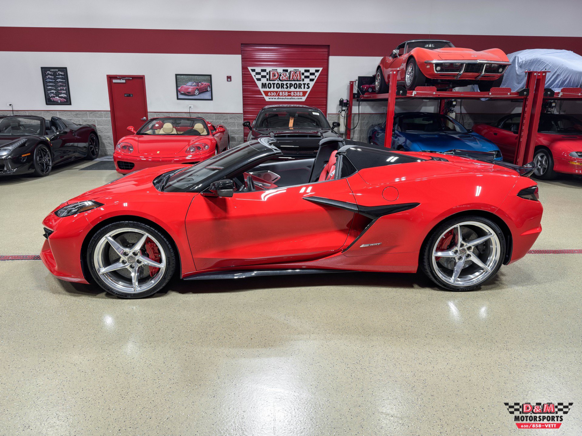 Used 2024 Chevrolet Corvette E-Ray AWD/4WD image 2