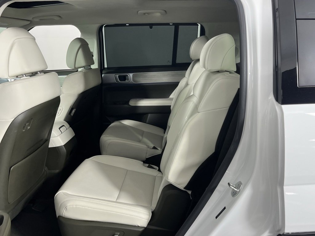 Used 2024 Hyundai Santa Fe Calligraphy image 28