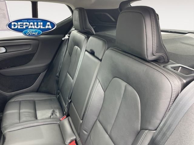 Used 2021 Volvo XC40 T5 Momentum AWD/4WD image 17