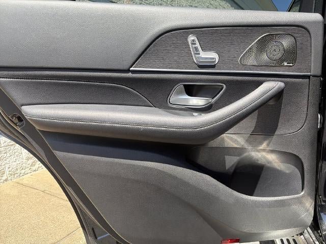 Used 2022 Mercedes-Benz GLS 450 4MATIC image 22
