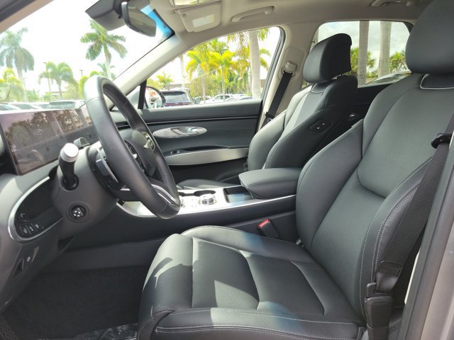 Used 2026 Genesis GV70 2.5T Select AWD/4WD image 18