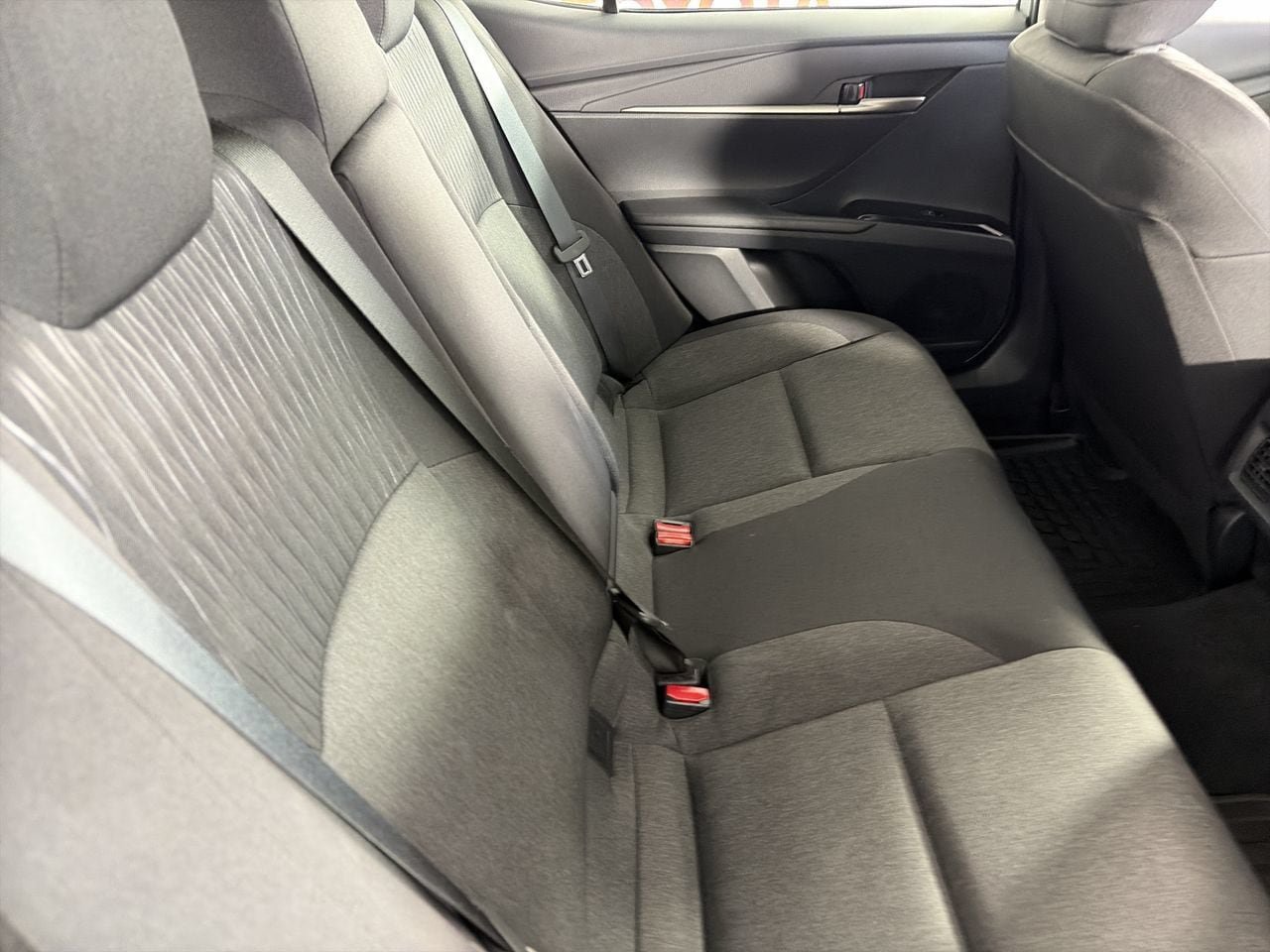 Used 2026 Toyota Camry LE FWD image 22