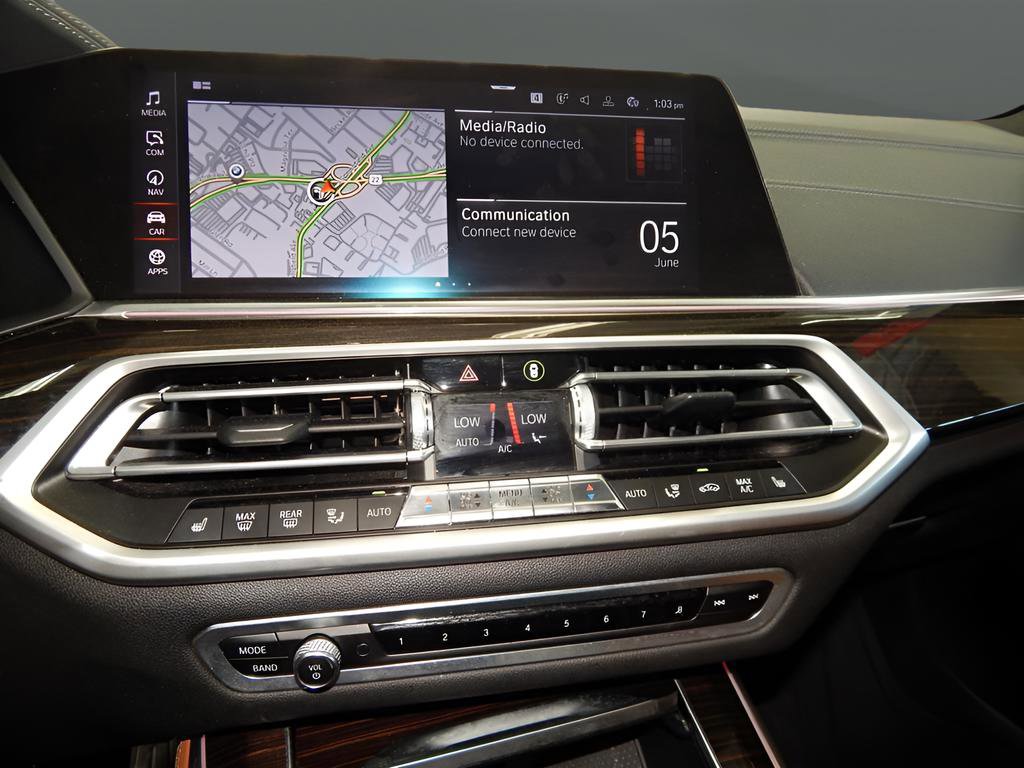 Used 2021 BMW X5 xDrive40i w/ M Sport Package image 20