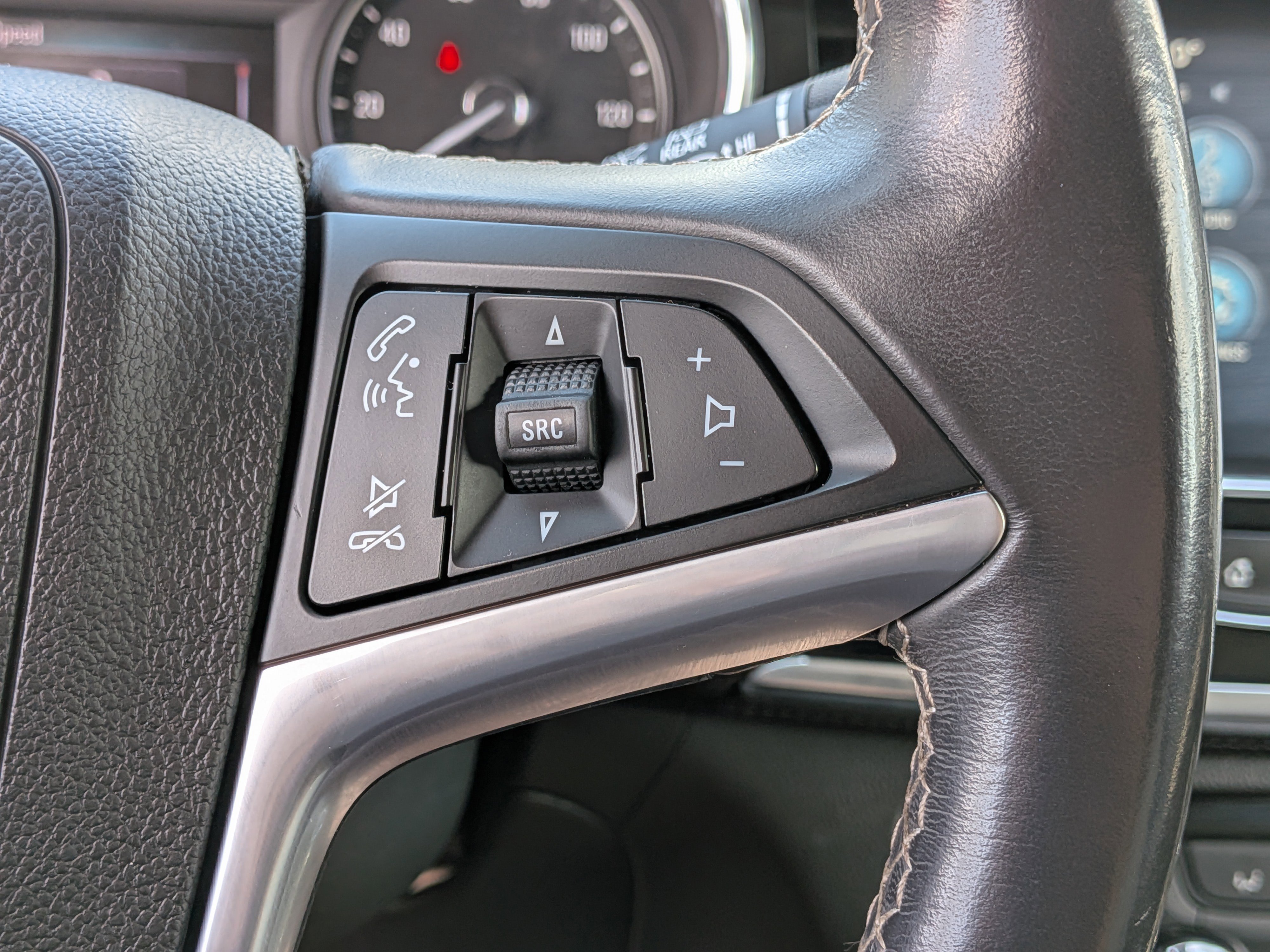 Used 2019 Buick Encore Preferred w/ Safety Package image 25