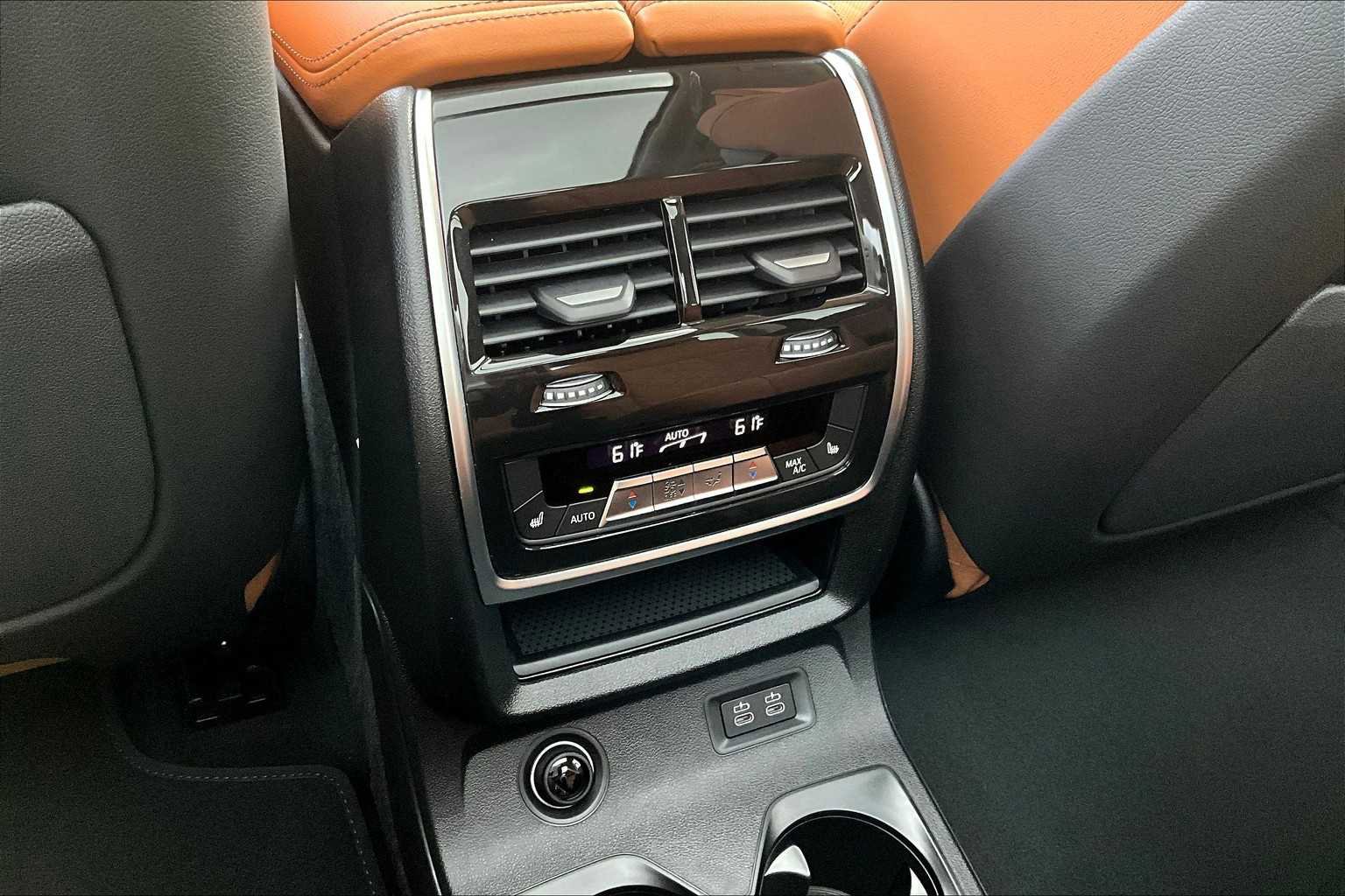 New 2026 BMW X7 xDrive40i image 17