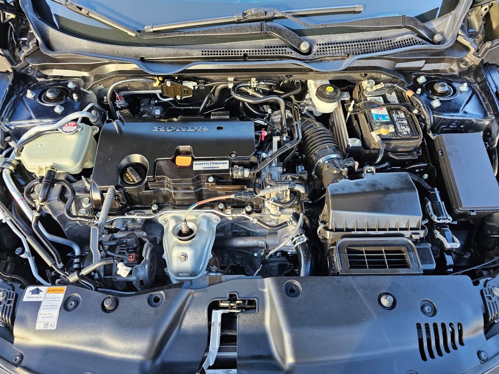 Used 2018 Honda Civic EX image 17